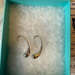 Tiffany & Co. Elsa Peretti Tear Drop Sterling Silver Earrings Brand New